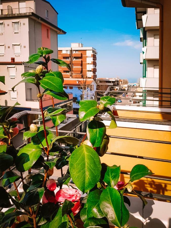 Hotel Romantica Rimini Exteriér fotografie